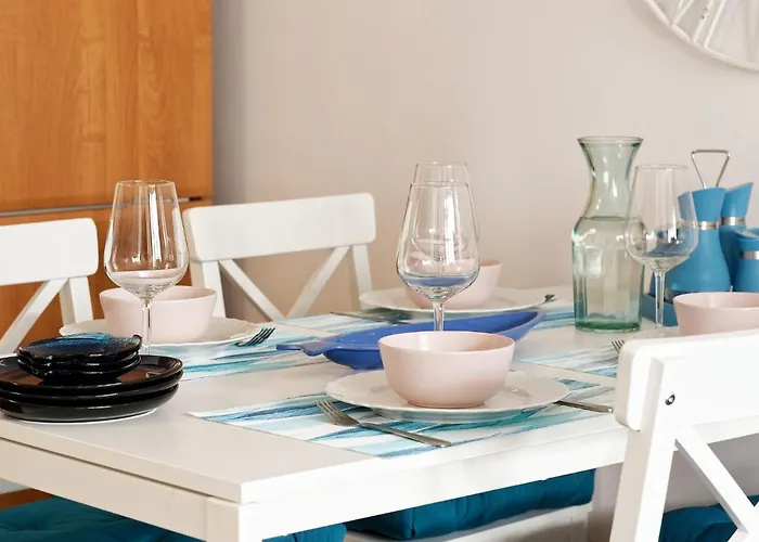 Puerto I Costa Blisko Plaży W Kołobrzegu Kołobrzeg